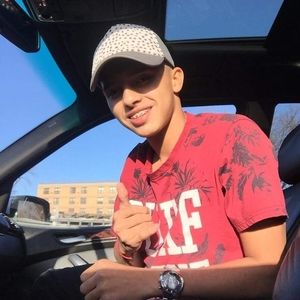 Meet your Posher, Joel